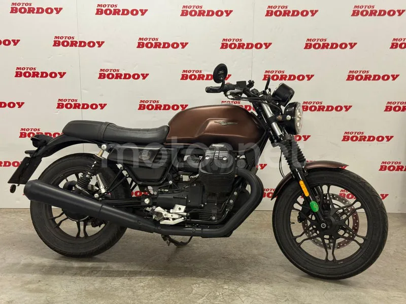 Moto Guzzi V7 III 5990 € 2020 Barcelona - 2