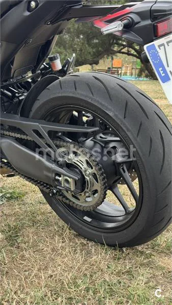 Yamaha MT-09 - Vista 7