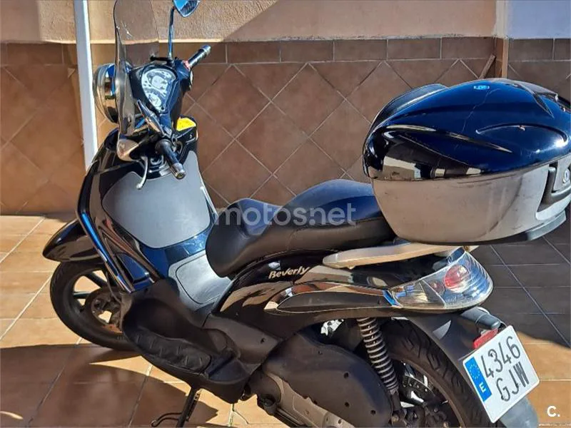 Piaggio Beverly 250 - Vista 3