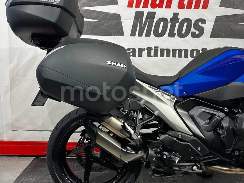BMW R 1300 RS - Vista 7