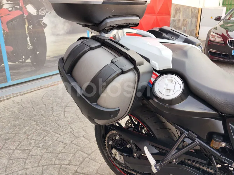 BMW F 800 R - Vista 16