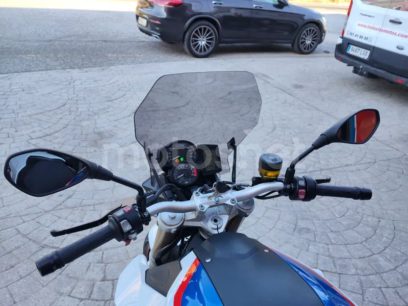 BMW F 800 R - Vista 9