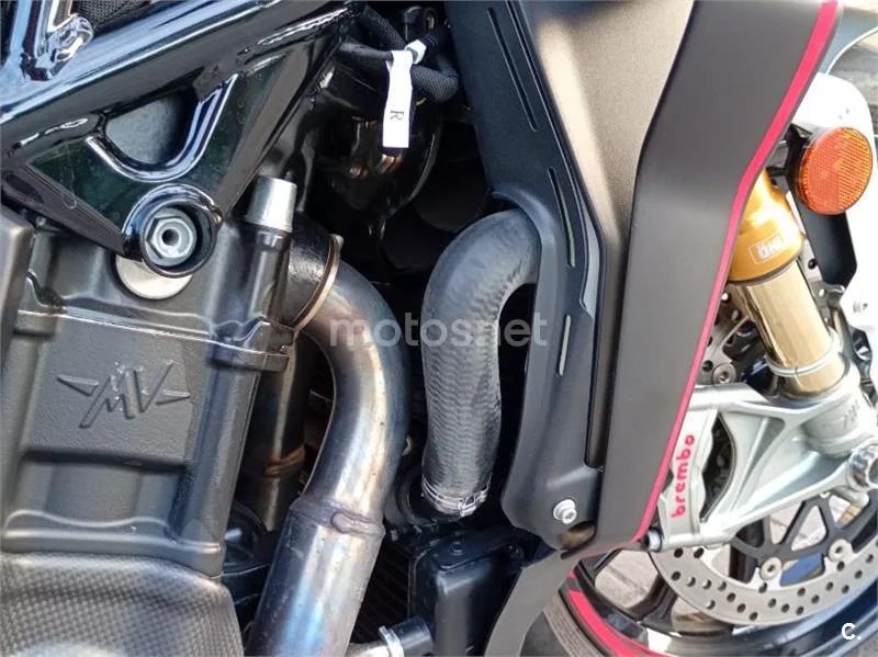 MV Agusta Brutale - Vista 14