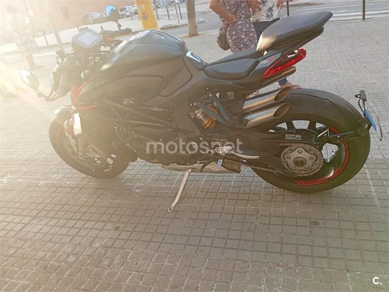 MV Agusta Brutale - Vista 3