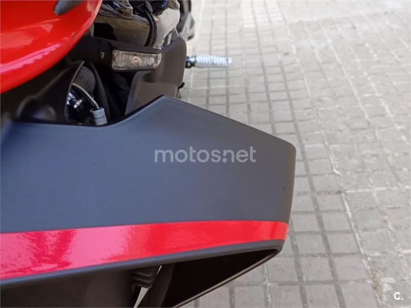 MV Agusta Brutale - Vista 24