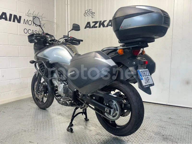 Suzuki V-Strom 650 - Vista 5