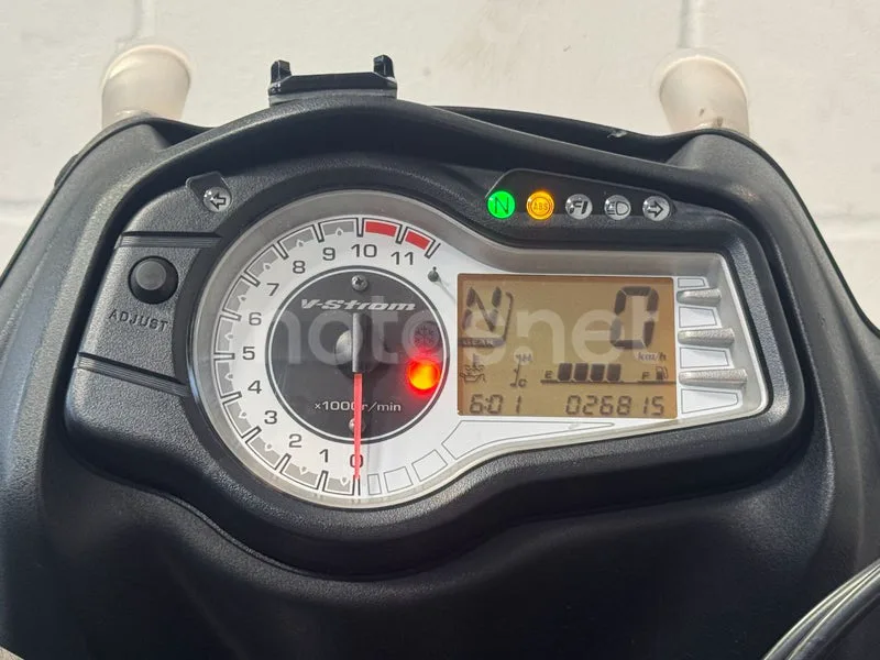 Suzuki V-Strom 650 - Vista 7