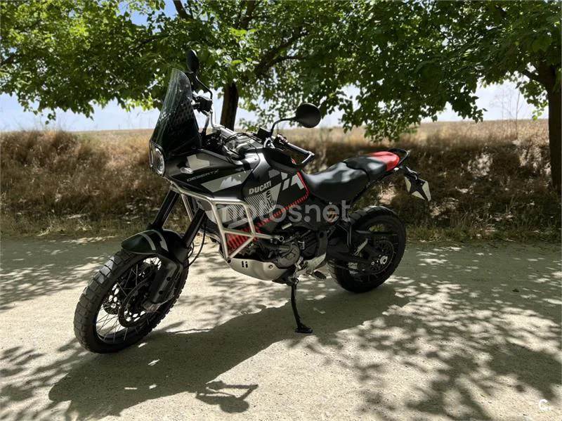 Ducati DesertX - Vista 10