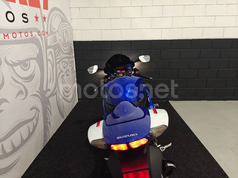 Suzuki GSX-R600 - Vista 4