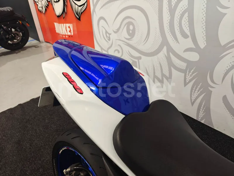 Suzuki GSX-R600 - Vista 9