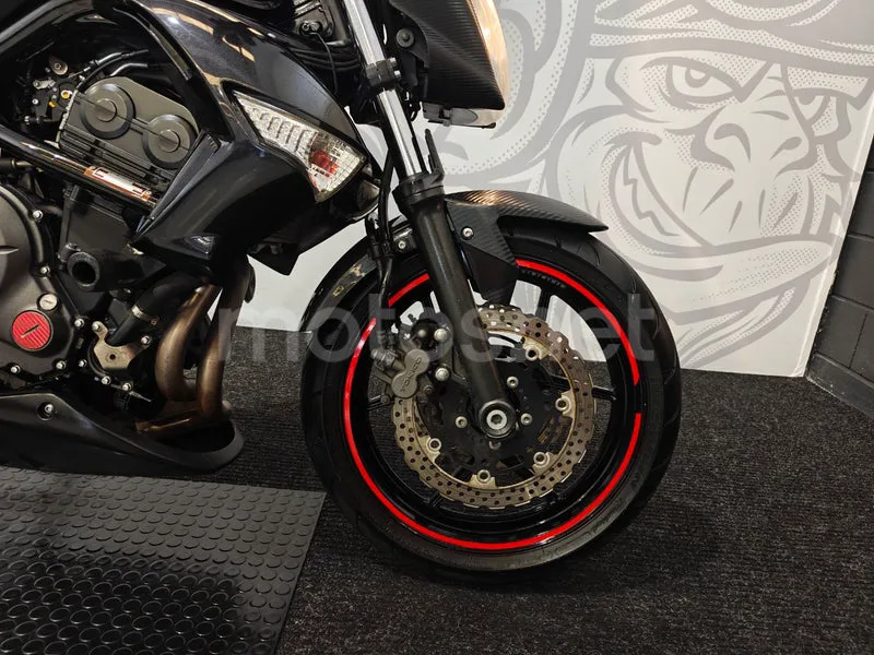 Kawasaki ER-6n - Vista 9