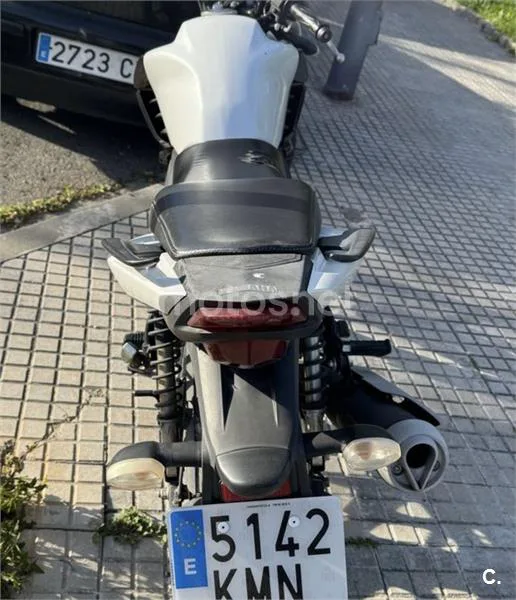 Yamaha YS125 - Vista 3