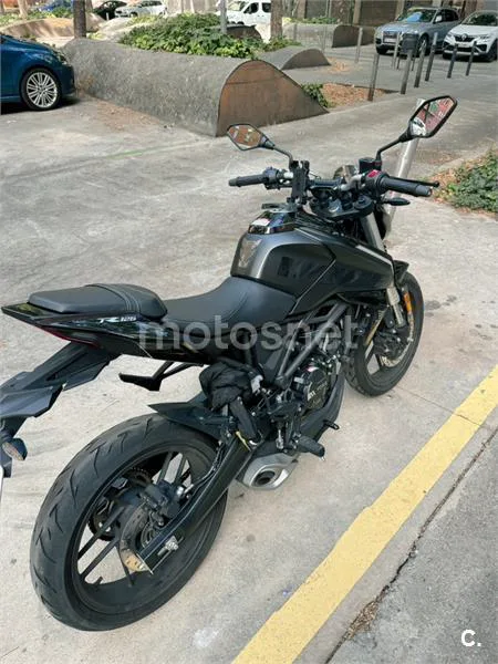 Voge 125R 2390 € 2025 Barcelona - 1