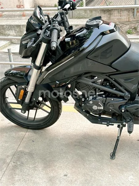 Voge 125R - Vista 7