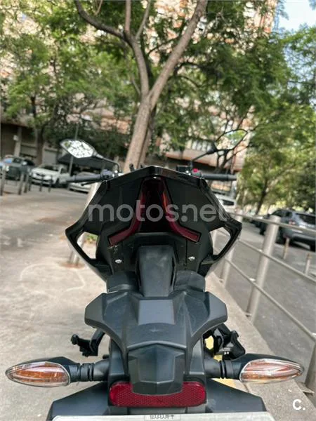 Voge 125R - Vista 8