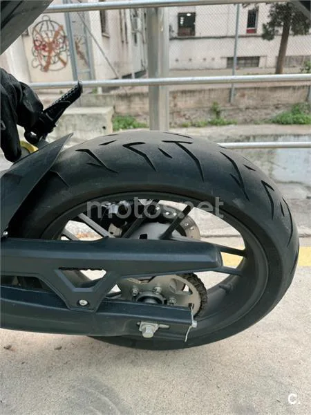 Voge 125R - Vista 9
