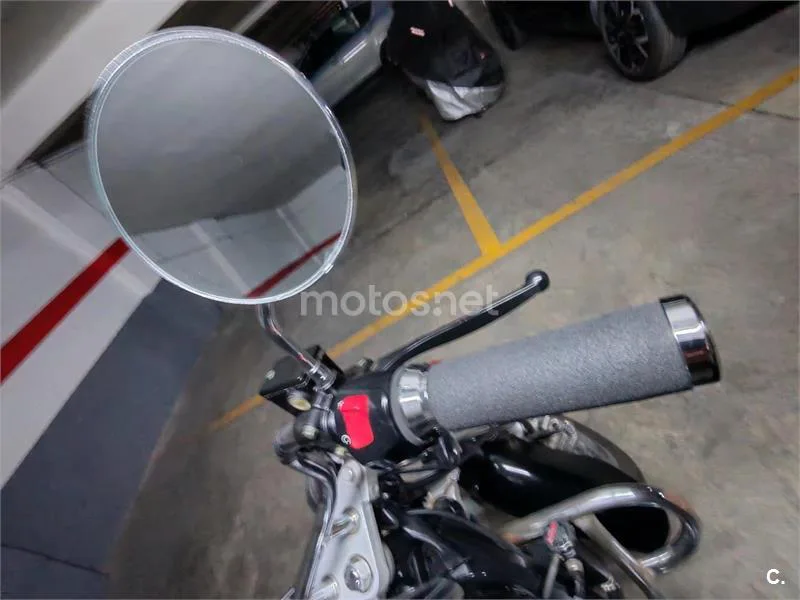 Honda Shadow 125 - Vista 5