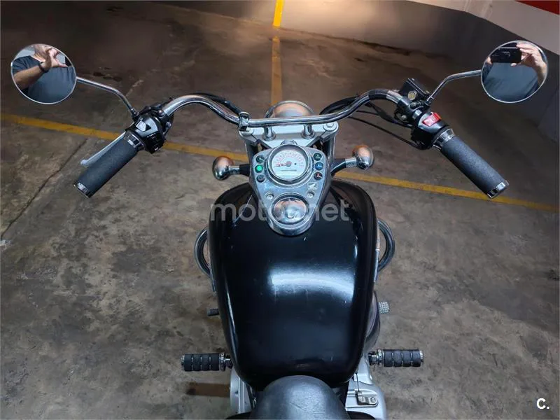 Honda Shadow 125 - Vista 7