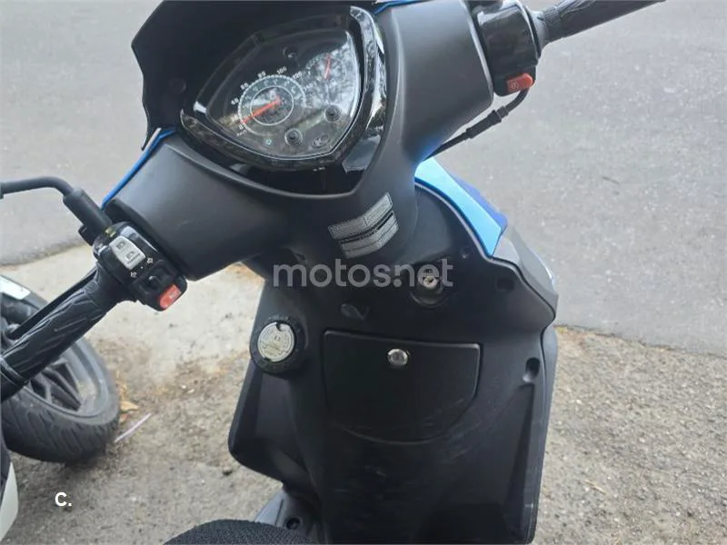 Kymco Agility City 125 - Vista 7