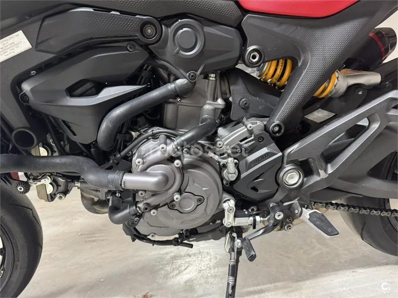 Ducati Monster - Vista 7
