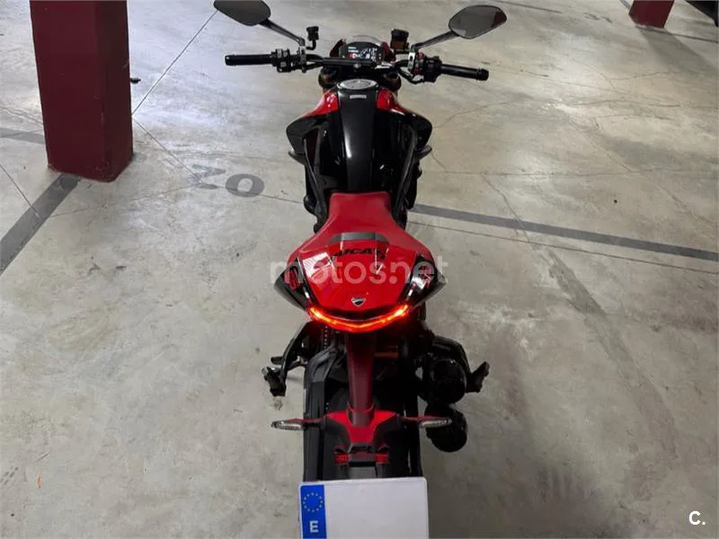 Ducati Monster - Vista 9