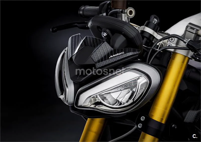 Triumph Street Triple 765 - Vista 3