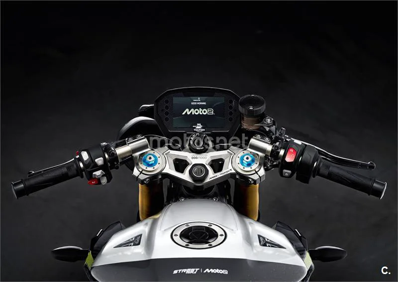 Triumph Street Triple 765 - Vista 4