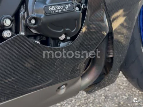 Yamaha YZF-R1 - Vista 5