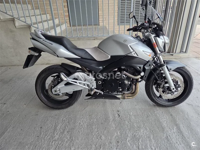 Suzuki GSR600 2650 € 2008 Zaragoza - 1