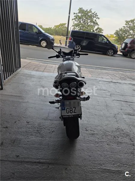 Suzuki GSR600 - Vista 4