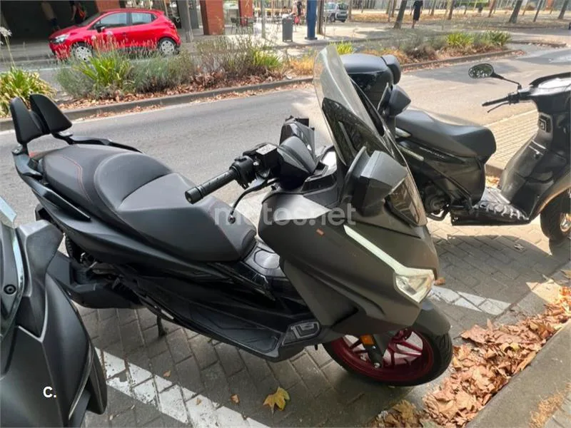 Honda Forza 125 - Vista 5