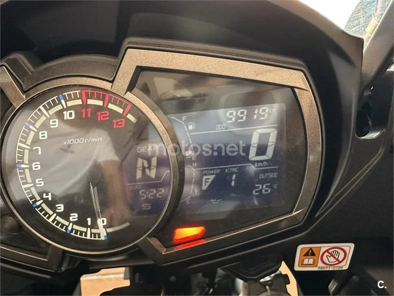 Kawasaki Z1000 SX - Vista 9