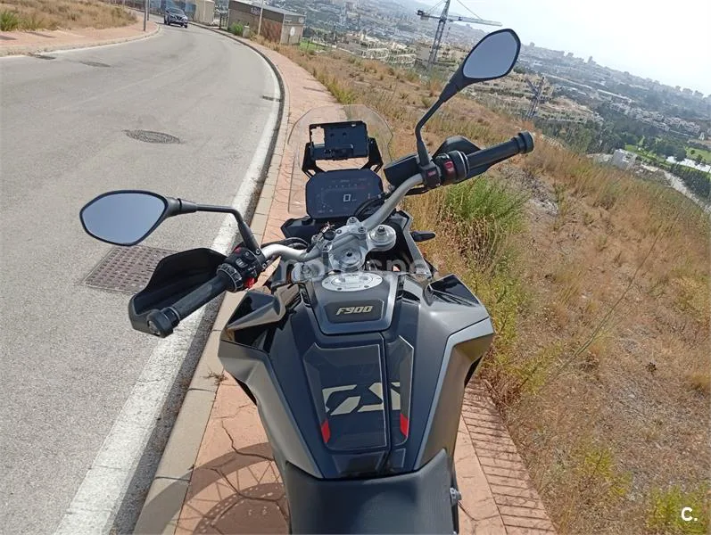 BMW F 900 GS - Vista 13