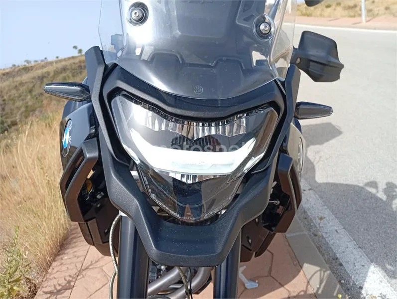 BMW F 900 GS - Vista 4