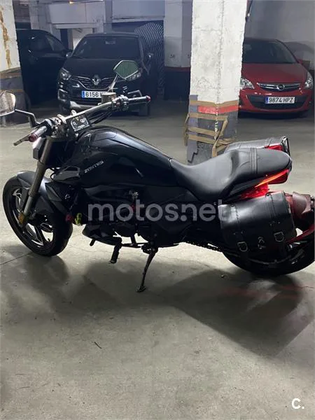 Zontes 310 V 2500 € 2022 Barcelona - 2