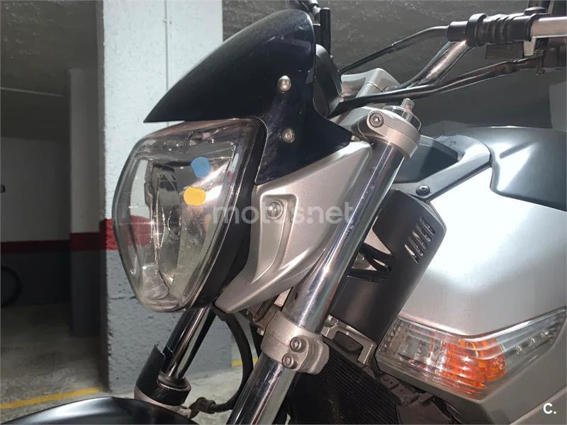Suzuki GSR600 - Vista 19