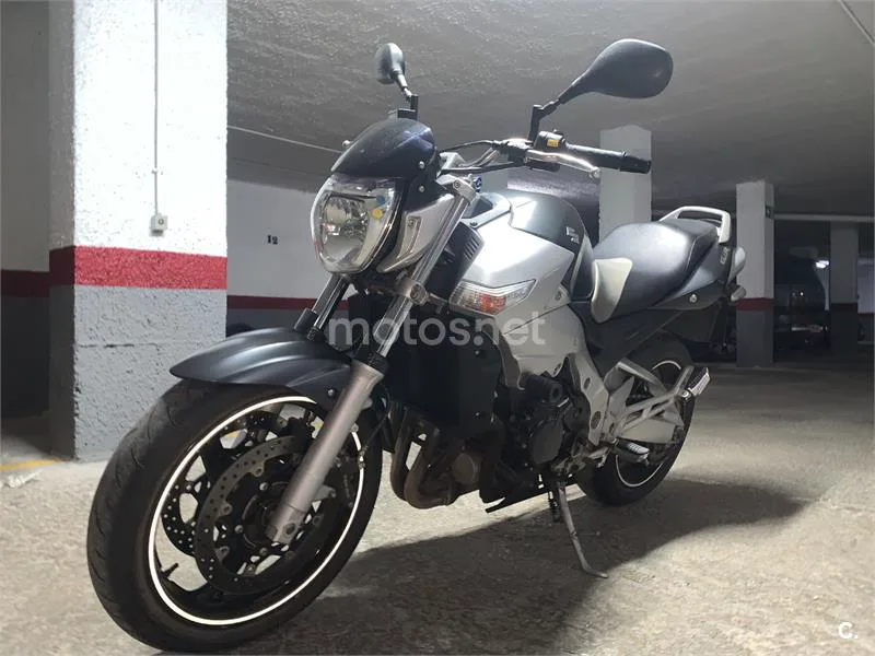 Suzuki GSR600 - Vista 3
