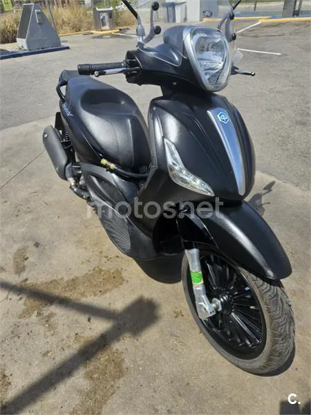 Piaggio Beverly 125 - Vista 3