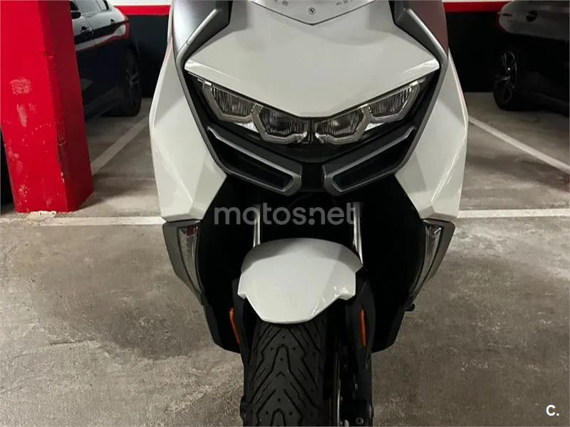 BMW C 400 GT - Vista 3