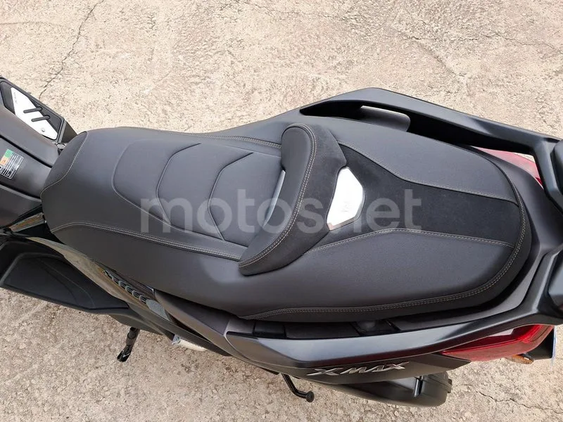 Yamaha XMAX 125 - Vista 13