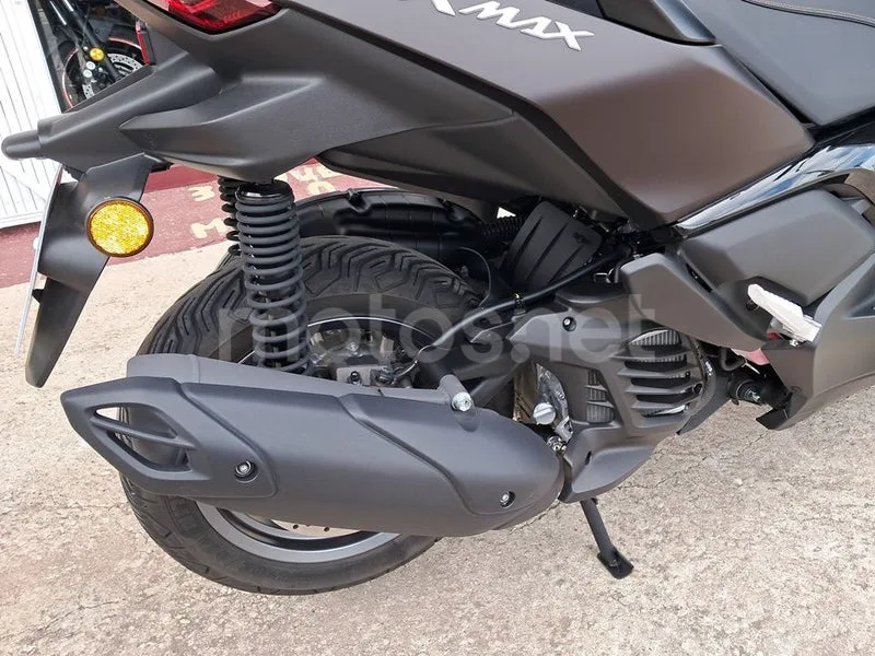 Yamaha XMAX 125 - Vista 14