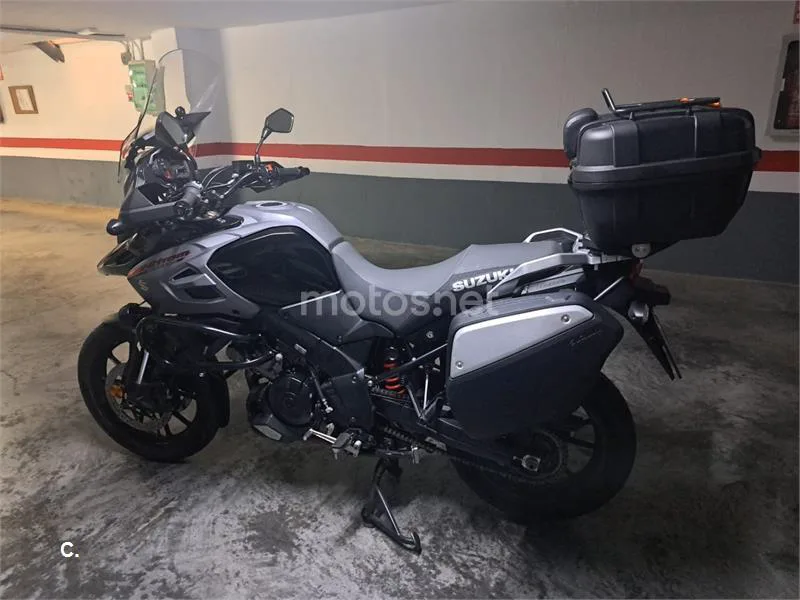 Suzuki V-Strom 1000XT - Vista 3