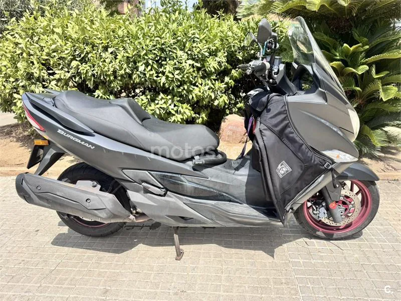 Suzuki Burgman 400 - Vista 3