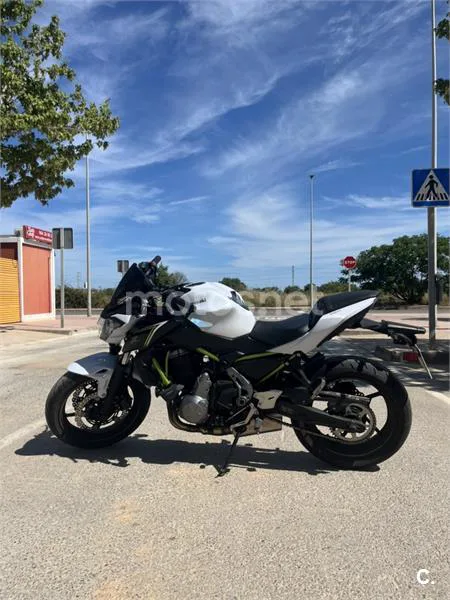 Kawasaki Z650 4700 € 2017 Castellón - 1