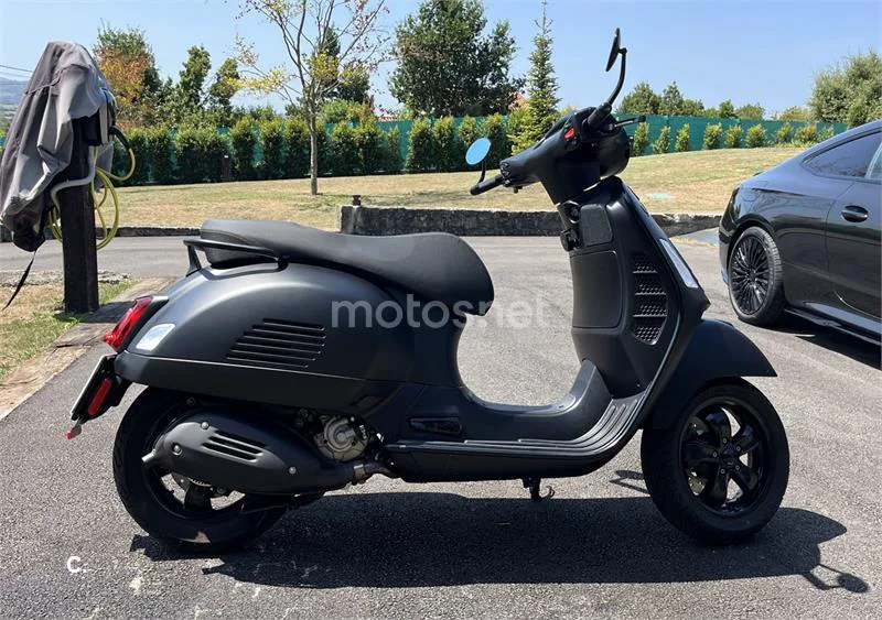 Vespa GTS 300 4900 € 2023 Asturias - 1