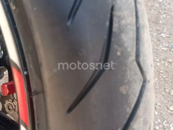 Ducati Monster - Vista 6