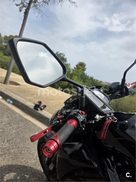 Kawasaki Z900 - Vista 7
