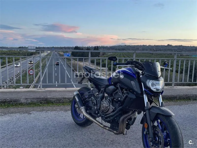 Yamaha MT-07 5000 € 2018 Alicante - 1