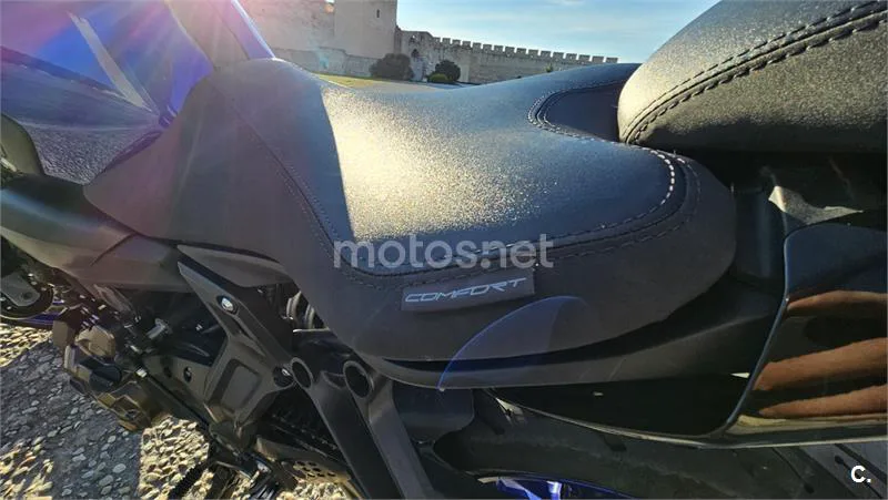 Yamaha MT-07 - Vista 9