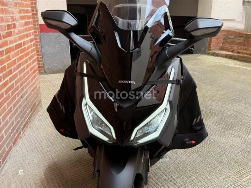 Honda Forza 125 - Vista 5
